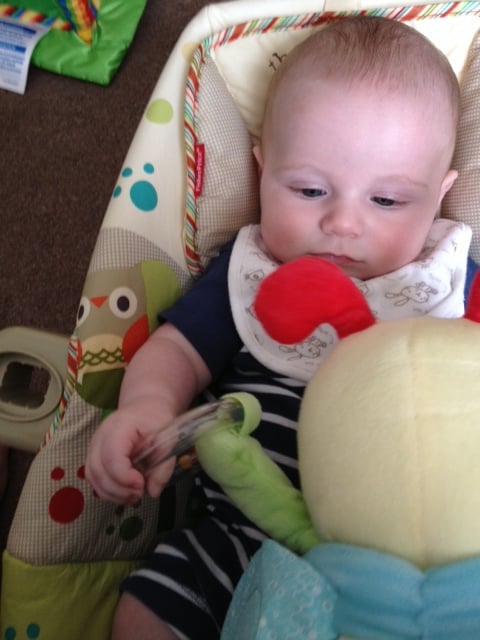 Funky Giraffe Bandana Bibs // Review