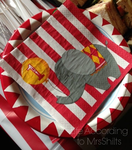 circus napkins