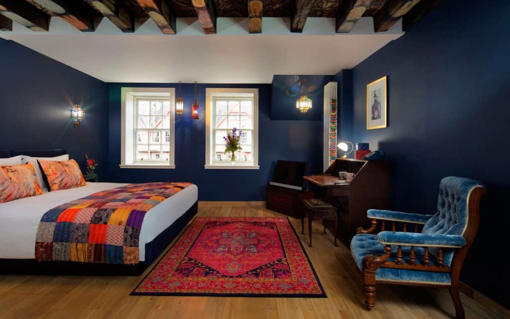 g-and-v-edinburgh-bedroom-2