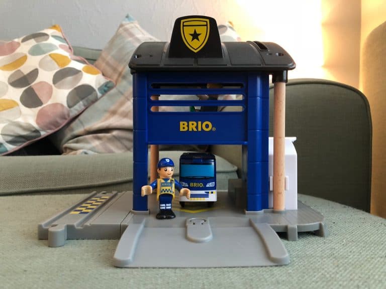 BRIO Police Station Set