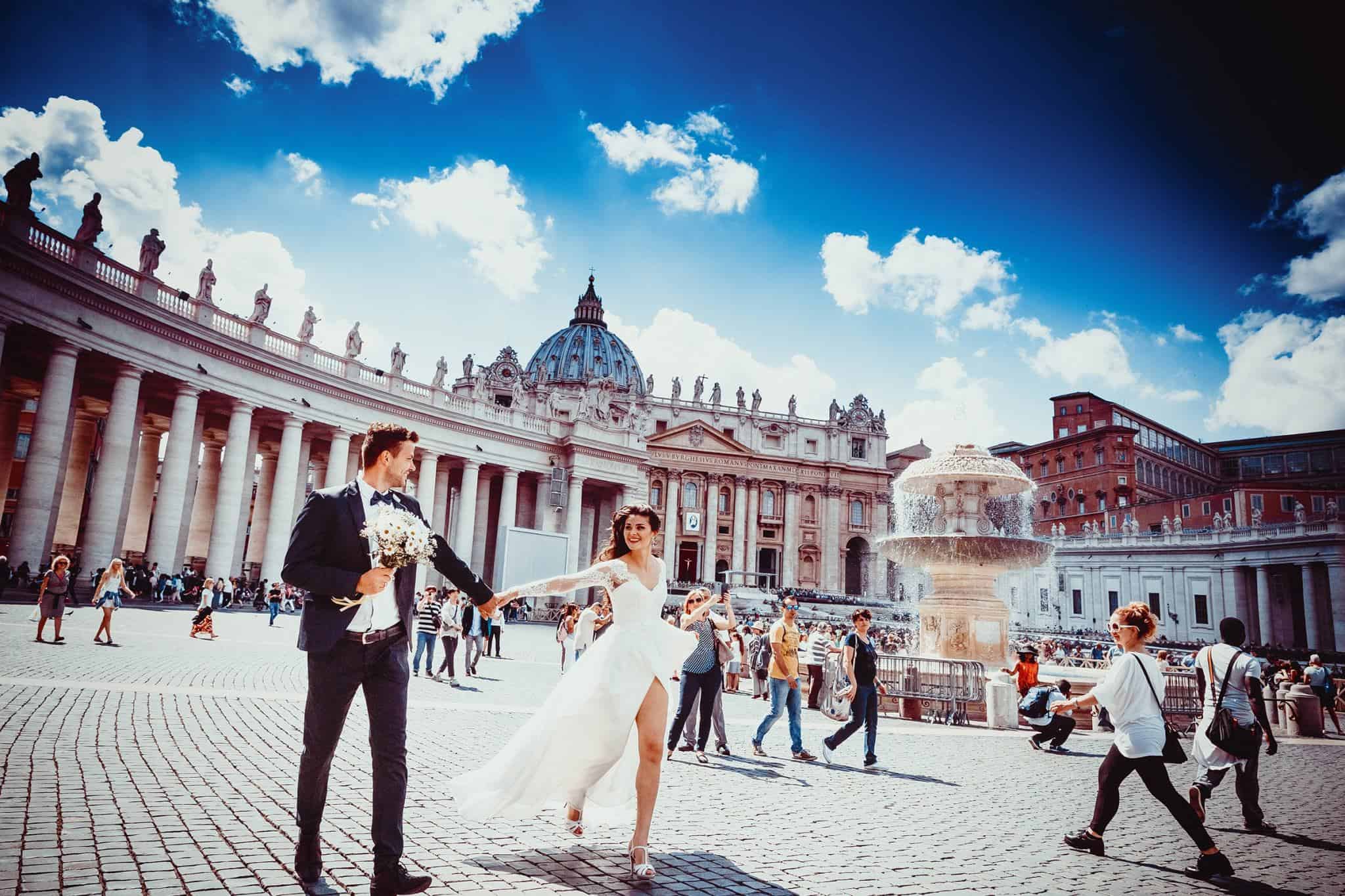 How To Pull Off A Stylish City Wedding