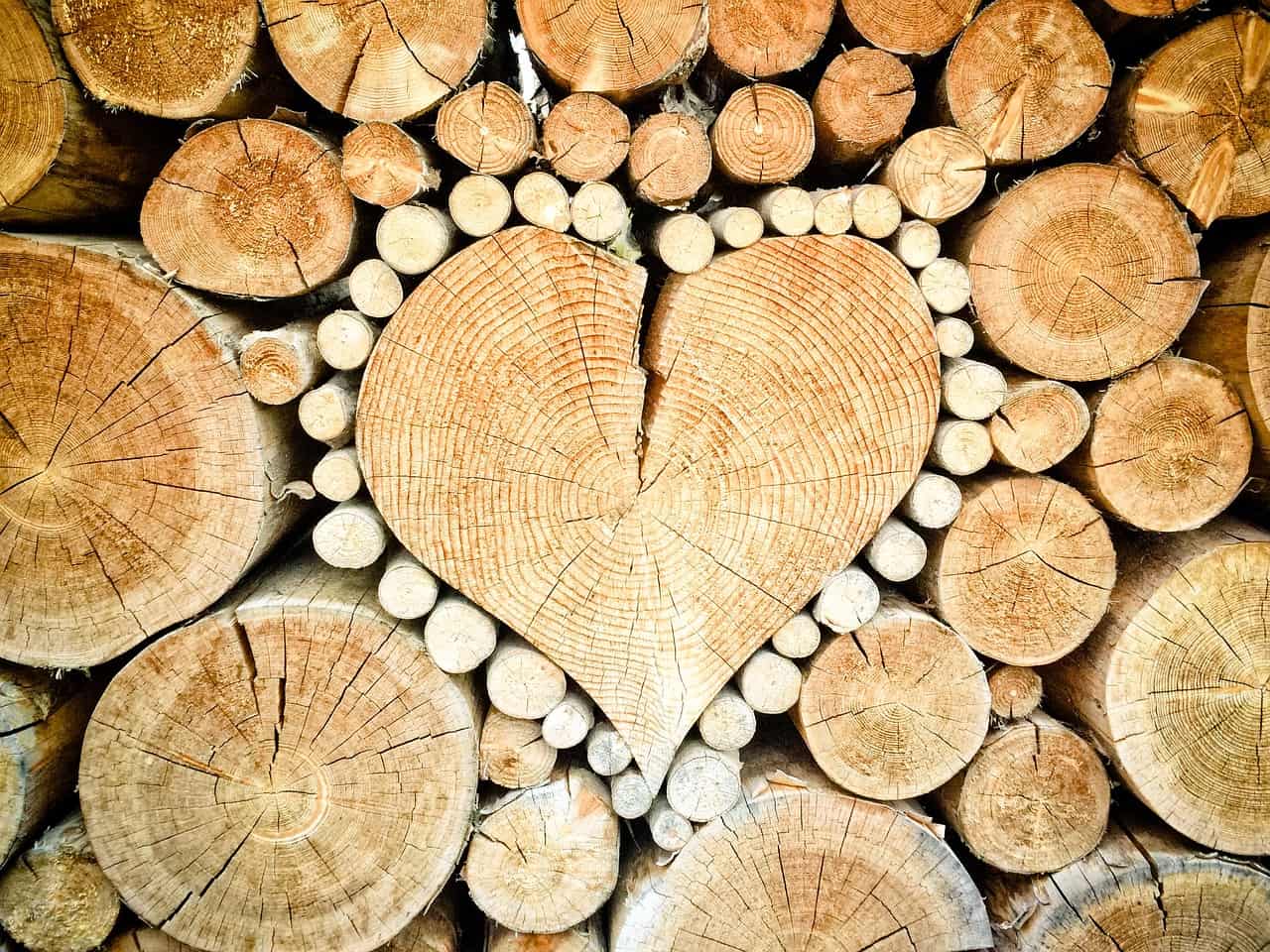 firewood heart