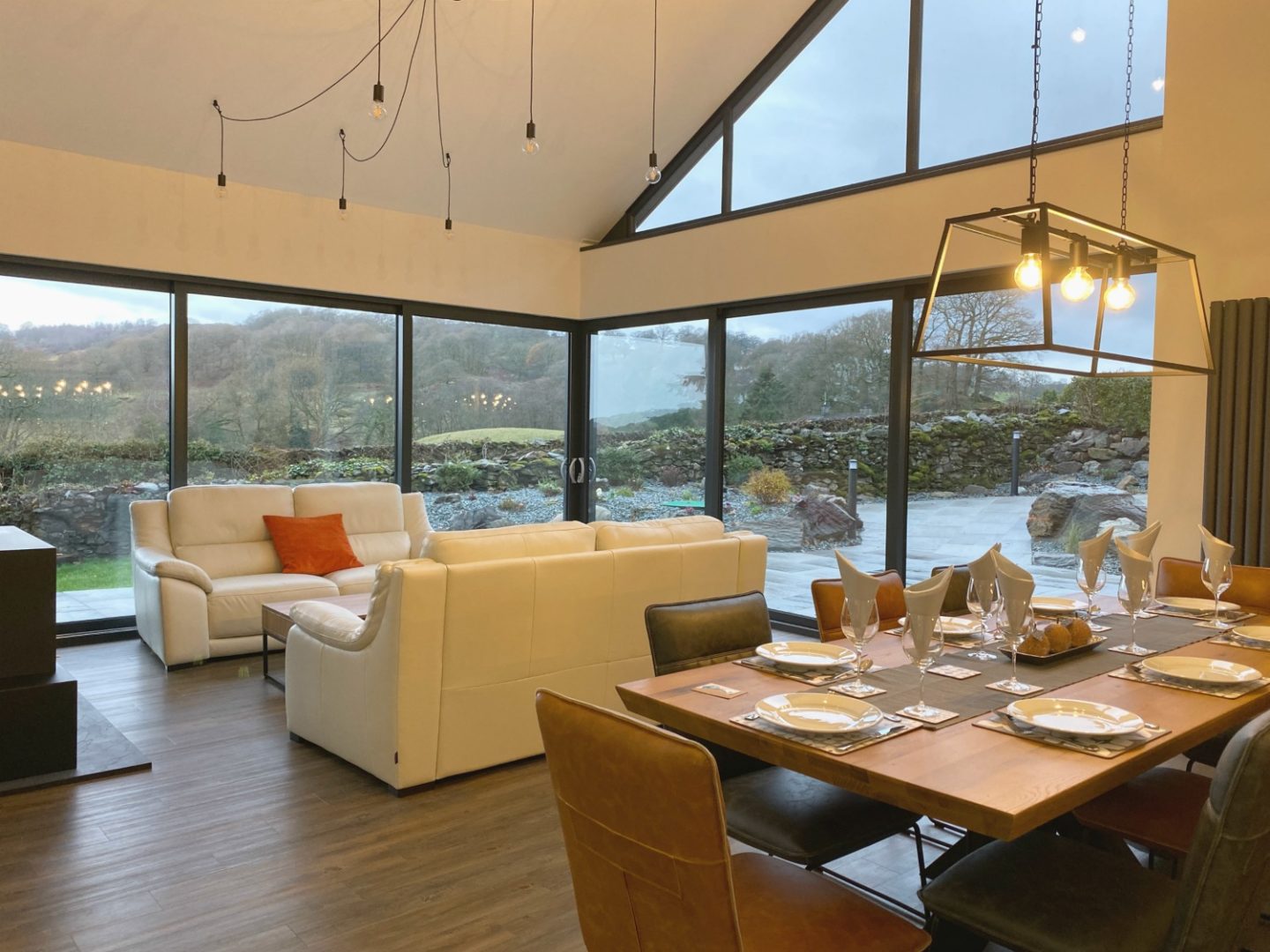 Dining Room Broom Hill