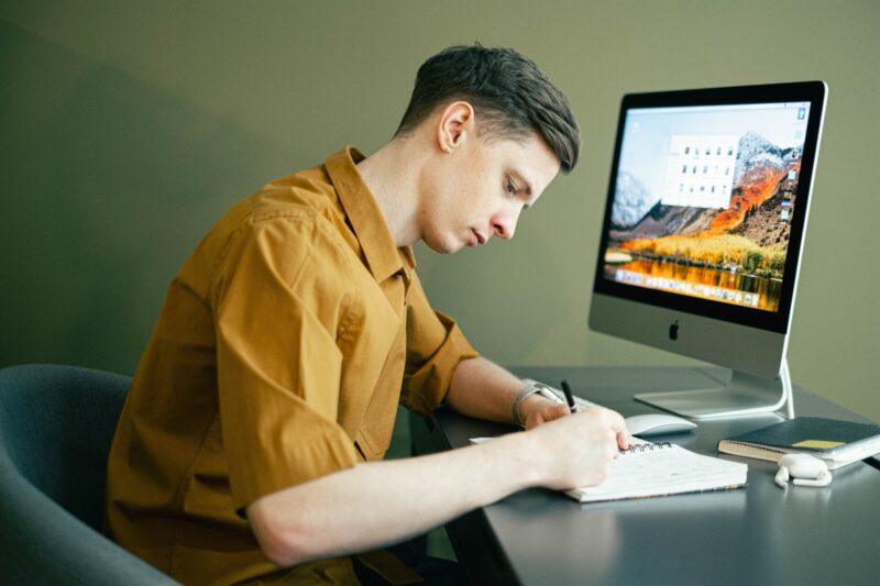 The Best Way To Convert Your Spare Room Into An Office
