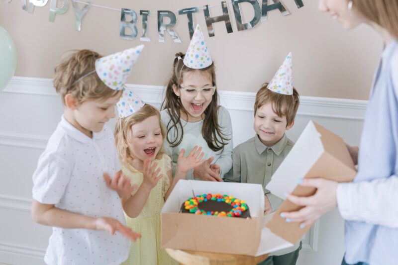 How to Make Dinner Party Fun for Kids?