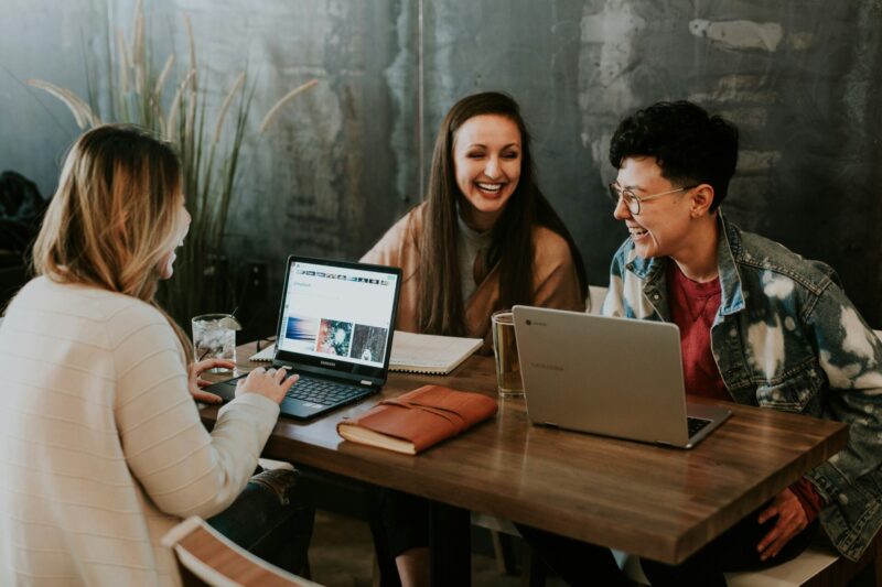8 Simple Ways You Can Incorporate Wellness into Your Workday