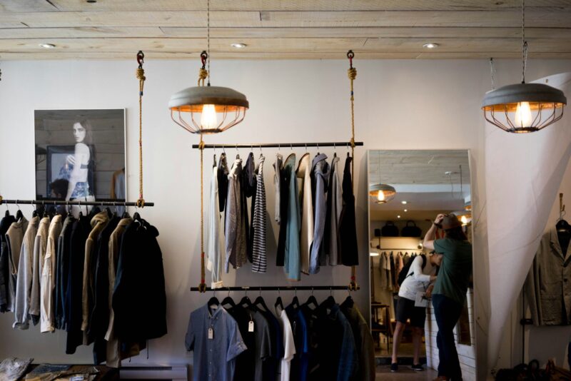 How to Build a Capsule Wardrobe for Men: A Complete Guide