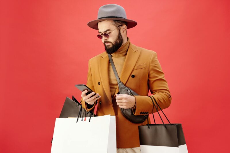 Full Price or Sale: What to Buy Discount