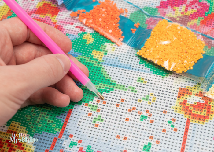 What Makes a Diamond Painting Kit a Perfect Solo Activity for Adults: Top 6 Reasons