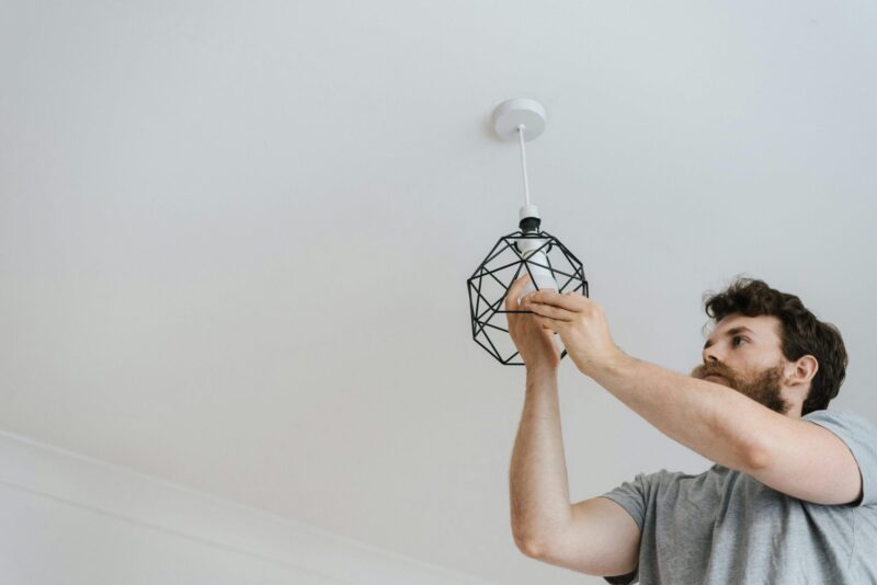 Basic Things Every Homeowner Should Be Able to Do